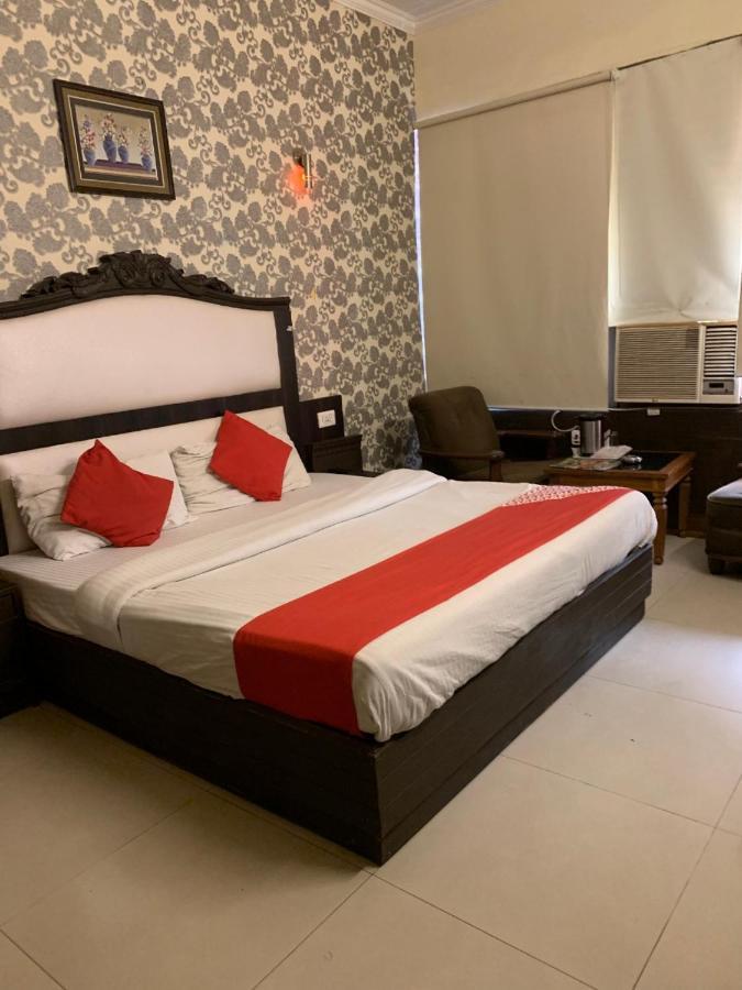 Hotel City Paradise Chandīgarh Exterior foto